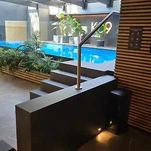 Apartament Luxury Center Apartments, Pool & Sauna & Gym & Self Check In 24 H & Free Parking, Kraków