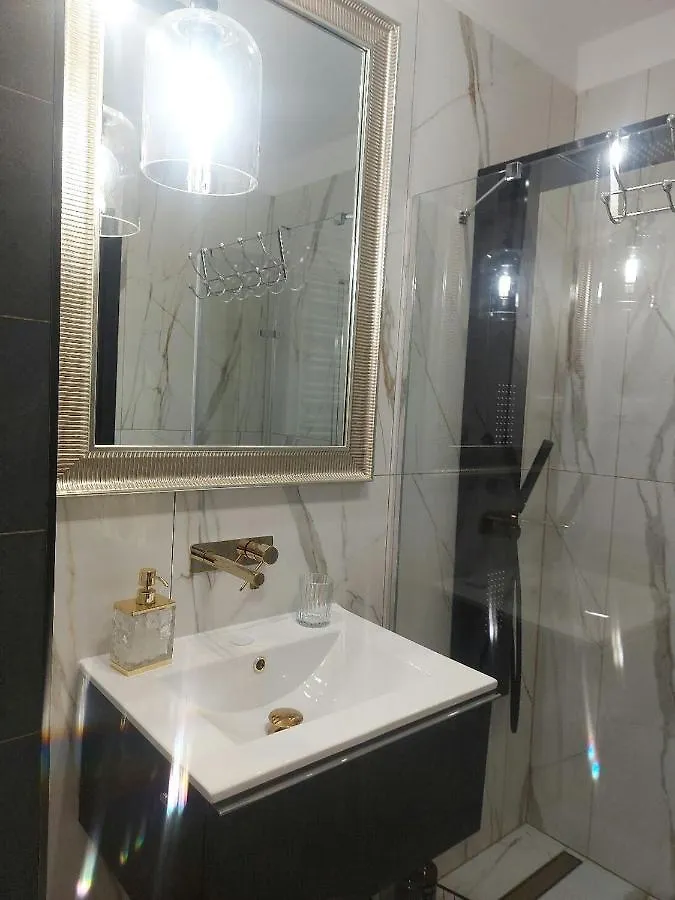 Doris Day Apartment Kraków
